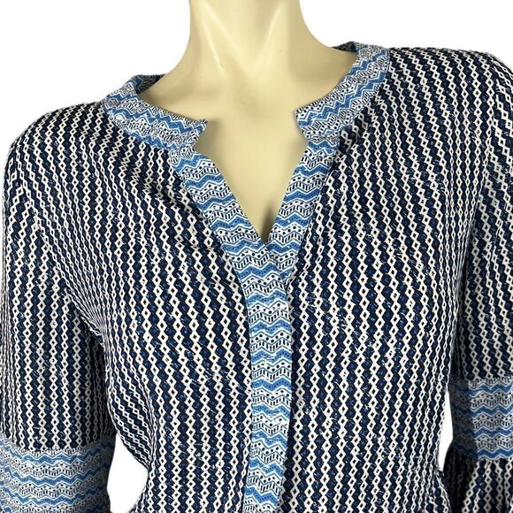 NWT Adorable Blue/Black/White Blouse with Bell Sleeves from DuJour Size Small - Picture 2 of 11